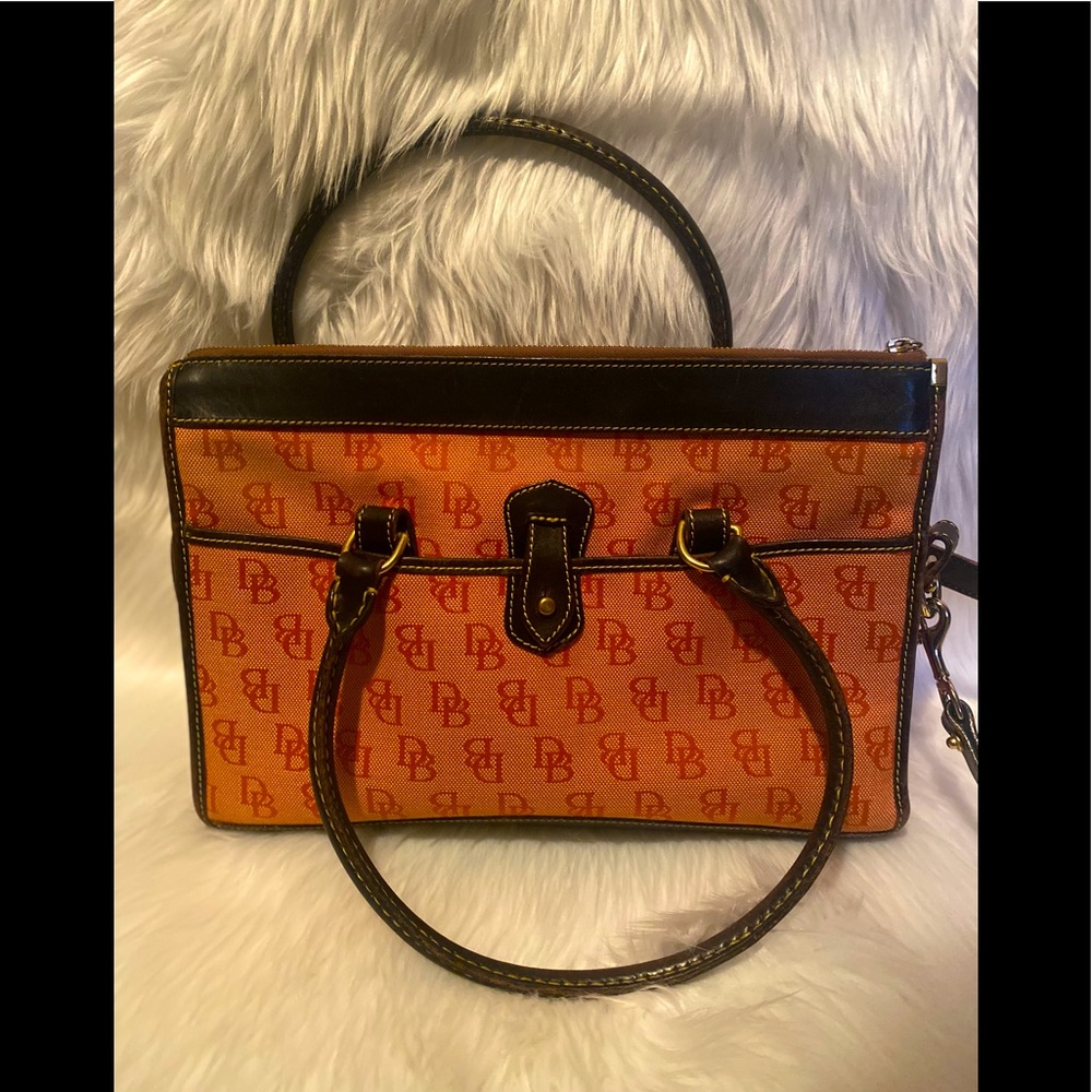 Dooney & Bourke Red signature DB Leather purse